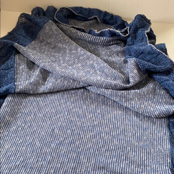 NWOT—BILL BABER KNITTED PULLOVER CAPE - Picture 6 of 8